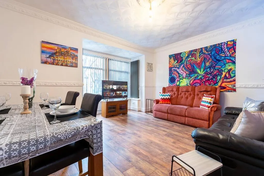 The Miracle Spacious 2 Bedroom 3 Beds Central Hull Kingston upon Hull 0*,  United Kingdom