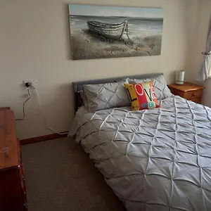 Pet Friendly Beautiful Detached Close To Spurn Point, Easington And Withersea Holiday home